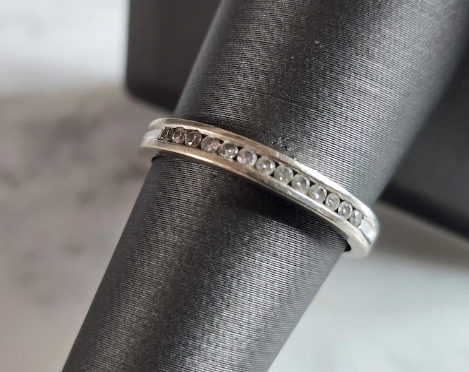 Womens Vintage Estate 10K White Gold Diamond Ring 2.1g #E7106