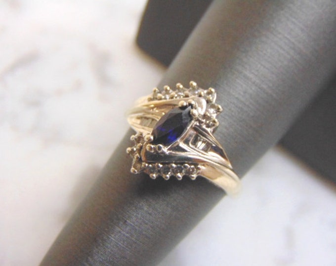 Womens Vintage Estate 10K White Gold Sapphire & Diamond Ring, 3.4g E3628
