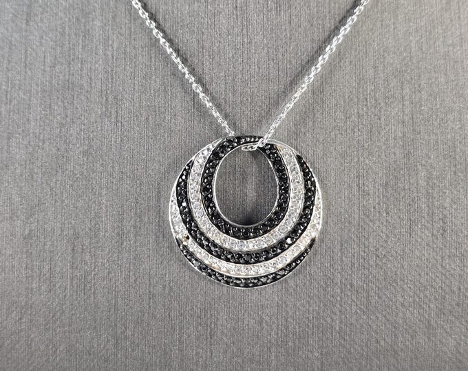 Womens Vintage Estate Sterling Silver Modernist Pendant & Necklace 5.6g E7615