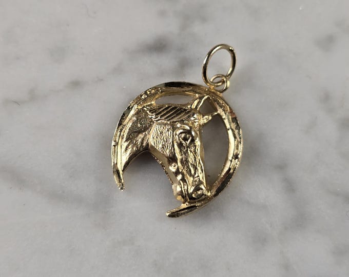Womens Vintage Estate 14K Yellow Gold Horse Shoe Pendant 2.1g E4741