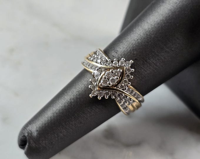 Womens Vintage Estate 10K Yellow & White Gold Diamond Keepsake Ring 5.5g E7917