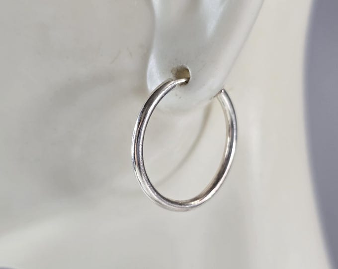 Womens Vintage Estate Sterling Silver Hoop Earrings 1.6g #E3804