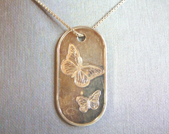 Womens Vintage Estate Sterling Silver Necklace w/ Butterfly Pendant 14.9g E5887