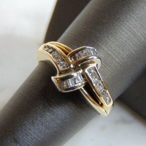 Womens Vintage Estate 14K Yellow Gold Diamond Ring 4.2g E2967