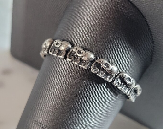 Womens Vintage Estate Sterling Silver Elephant Ring 2.2g E4695