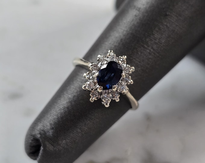 Womens Vintage Estate 14K White Gold Spinel & Diamond Ring, 2.8g E3437