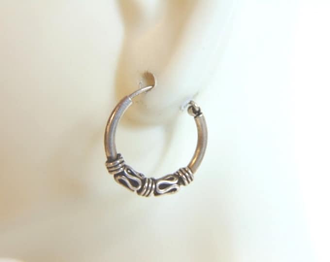 Womens Vintage Estate Sterling Silver Hoop Earrings 1.6g E5427