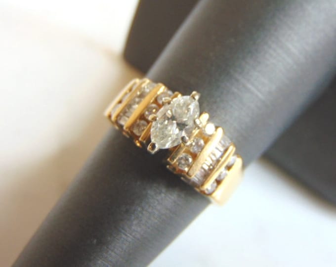Women's Vintage Estate 14K Yellow Gold .92cts Diamond Ring 6.3g E3347
