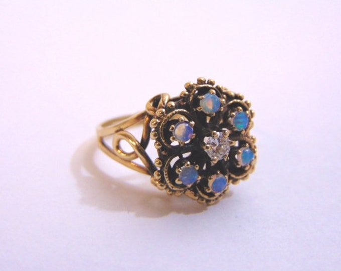 Unique Women's Vintage Estate 14k Gold Opal & Diamond Ring 4.0g E3832