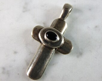 Womens Vintage Estate Sterling Silver Onyx Cross Pendant 12.1g E5336