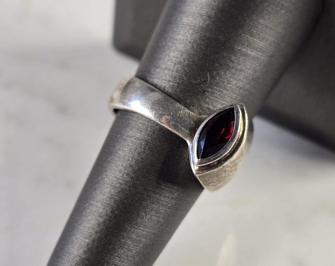 Womens Vintage Estate Sterling Silver Modernist Ring 8.0g E1765