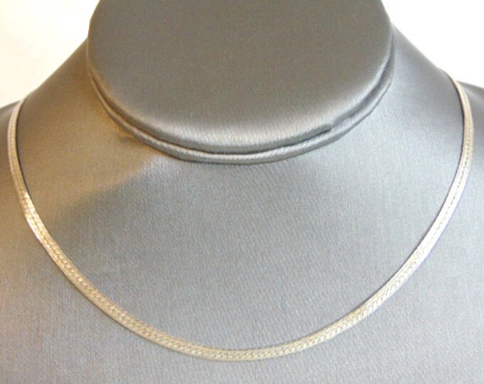 Womens Vintage Estate Sterling Silver Long Herringbone Necklace 12.3g E5309