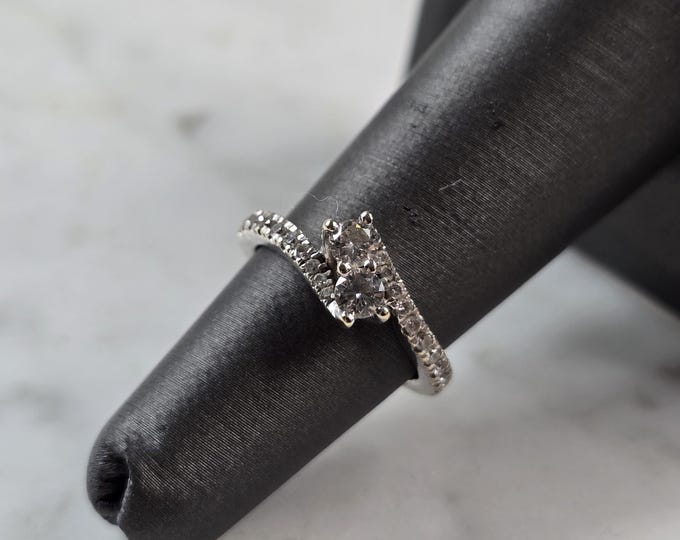 Womens Vintage Estate 14k White Gold Diamond Engagement Bypass Ring 3.2g E5158