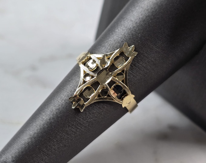 Womens 10K Yellow Gold Modernist Filigree Cross Ring 1.6g E7935