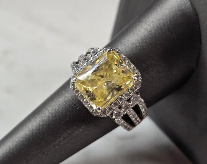 Womens Vintage Estate Sterling Silver Canary Yellow CZ Ring 8.7g #E7264