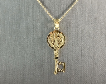 Womens Sterling Silver Gold Tone Saint Benedict Key Pendant Necklace 3.1g E3681