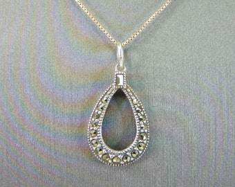 Womens Vintage Estate Sterling Silver Modernist Pendant w/ Necklace 3.2g E2170