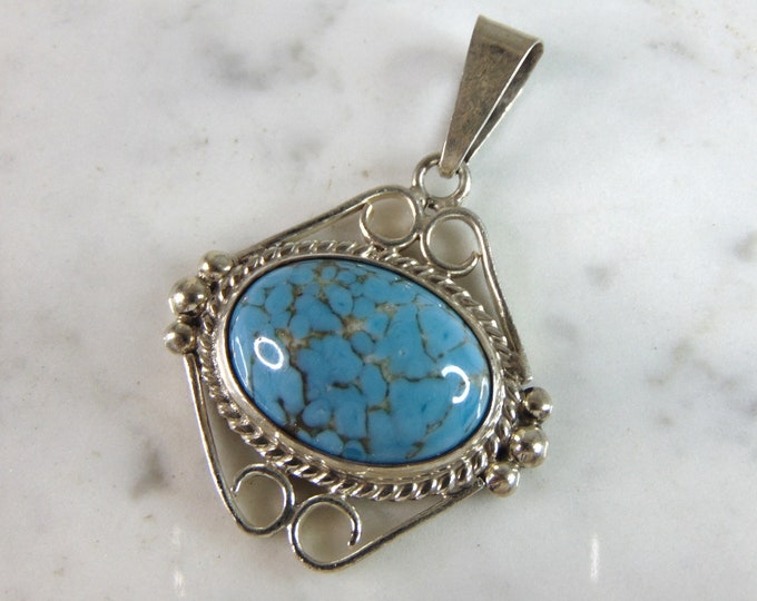 Womens Vintage Estate Sterling Silver Turquoise Pendant 18.6g E2662