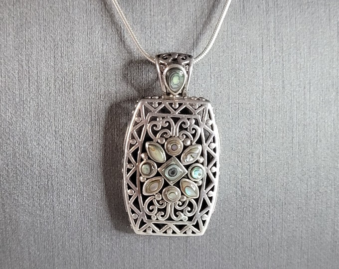 Womens Vintage Estate Sterling Silver Abalone Pendant W/ Necklace 12.2g E7003