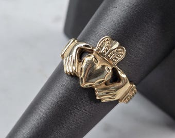 Mens Vintage Estate 14k Yellow Gold Irish Claddagh Ring 5.3g #E3983