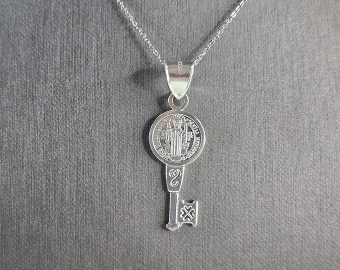 Womens Sterling Silver Religious Saint Benedict Key Pendant Necklace 4.9g E5823
