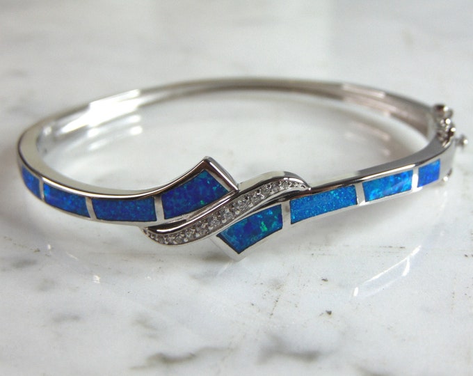 Womens Sterling Silver Modernist Opal Bangle Bracelet 17g E5054