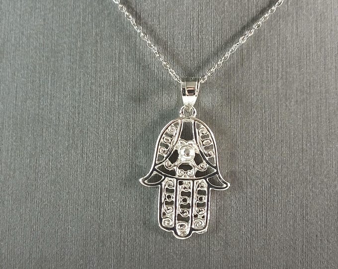 Womens Sterling Silver Hamsa Hand Pendant Necklace 4.3g E6995