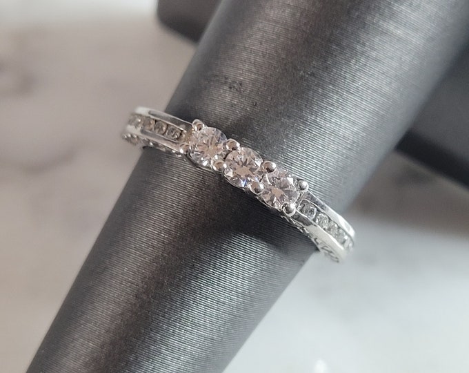 Womens Estate Sterling Silver CZ Ring 2.6g E1606