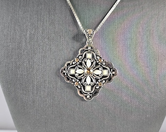 Womens Sterling Silver Necklace W/ Citrine ? Stone Pendant 18.7g E7294