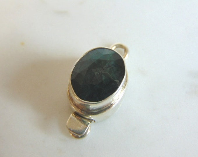 Womens Vintage Estate Sterling Silver Aventurine Pendant 4.9g E5663