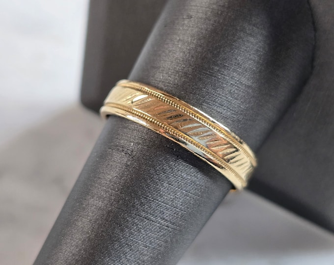 Mens Vintage Estate 14K Gold Frederick Goldman Band Wedding Ring 3.8g E6548