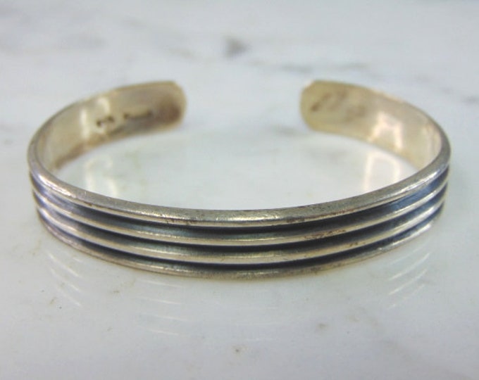 Womens Vintage Estate Sterling Silver Modernist Cuff Bracelet 15.9g E921