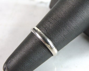 Womens Vintage Estate Sterling Silver Modernist Ring 1.3g E2677