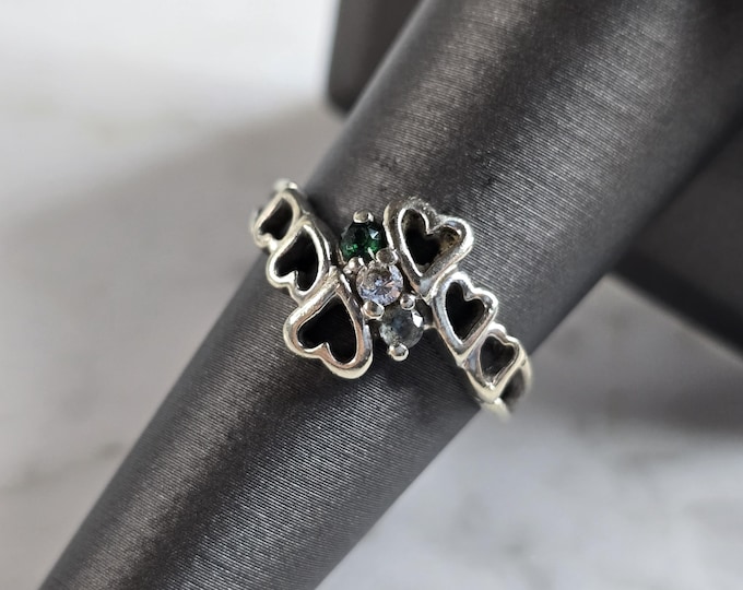 Womens Vintage Estate 10k White Gold Heart Ring 2.8g E5417