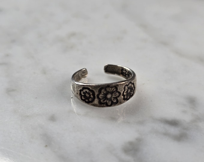 Womens Vintage Estate Sterling Silver Floral Toe Ring 1.2g, E4145