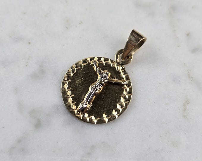 Vintage Estate 14K Yellow Gold Religious Jesus Cross Pendant, 1.0g E6830