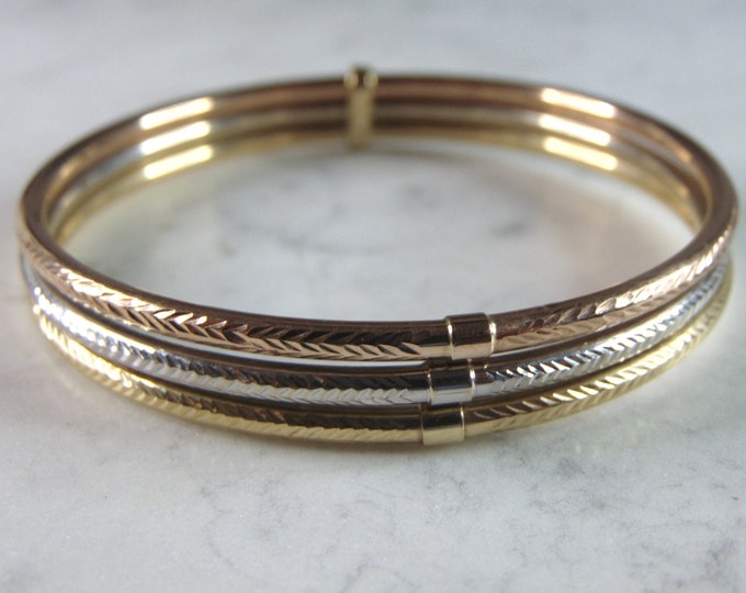 Womens Vintage Estate 14K Multi-Tone Gold Bangle Bracelet 10.6g E3109