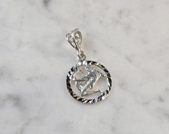 Womens Vintage Estate Sterling Silver Zodiac Sagittarius Pendant 1.4g E7696