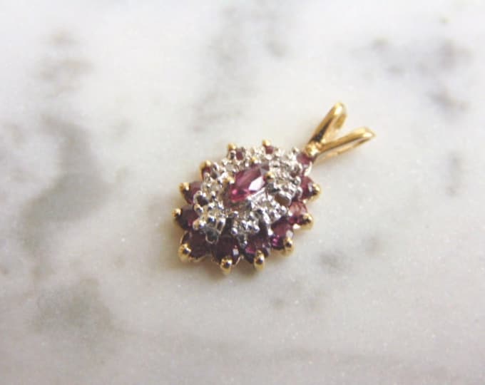 Womens Vintage Estate 14k Yellow Gold Diamond Rhodolite Pendant 2.3g  E3894