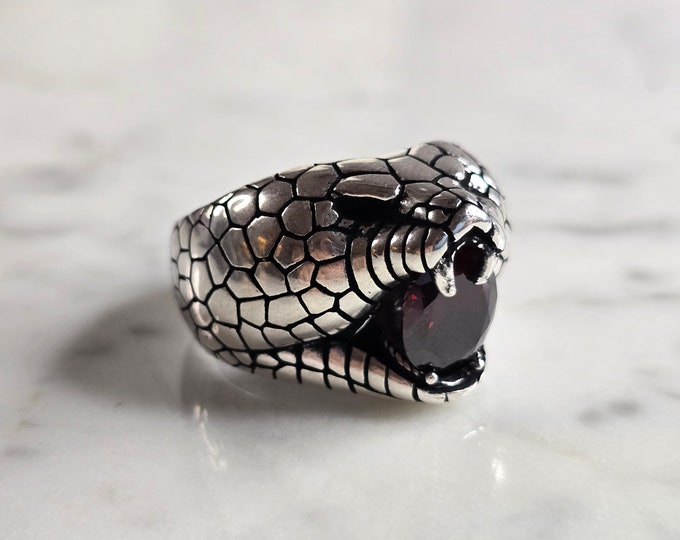 Mens Estate Sterling Silver Gothic Snake Ring 14.6g E7987