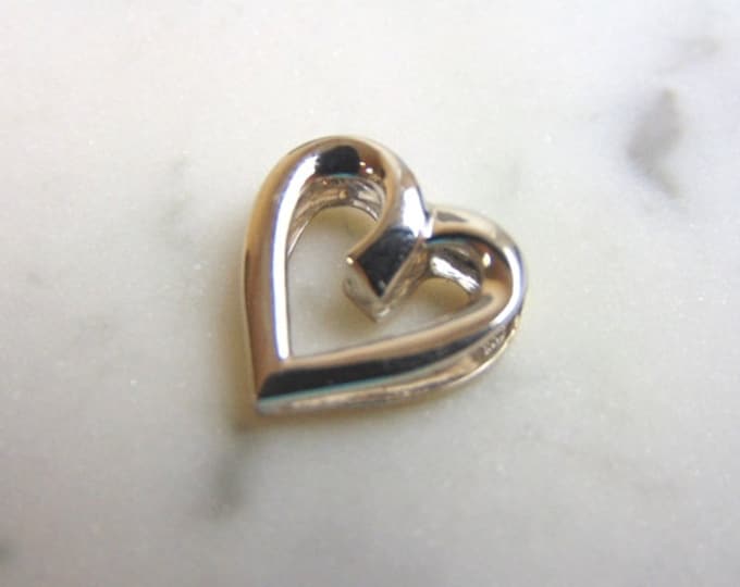 Womens Vintage Estate 10K Gold Reversible Heart Pendant 1.6g E2576