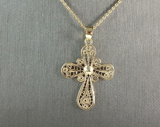 Womens Sterling Silver Gold Tone Religious Cross Pendant Necklace 3.5g E7895
