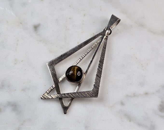 Womens Vintage Sterling Silver Tiger's Eye Modernist Pendant 3.6g E3050