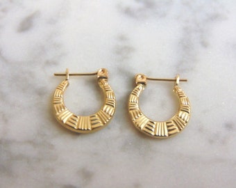 Pr Womens 14K Yellow Gold Hoop Earrings, 1.1g E1059