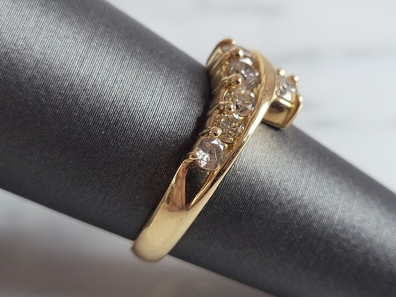 Womens Vintage Estate 18k Gold Diamond Ring 4.1g … - image 2