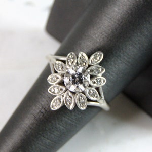 Womens Vintage Estate 14K White Gold Diamond Ring, 5.3g E2985