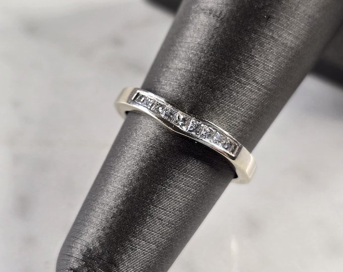 Womens Vintage Estate 10K White Gold Diamond Ring 2.0g E1729