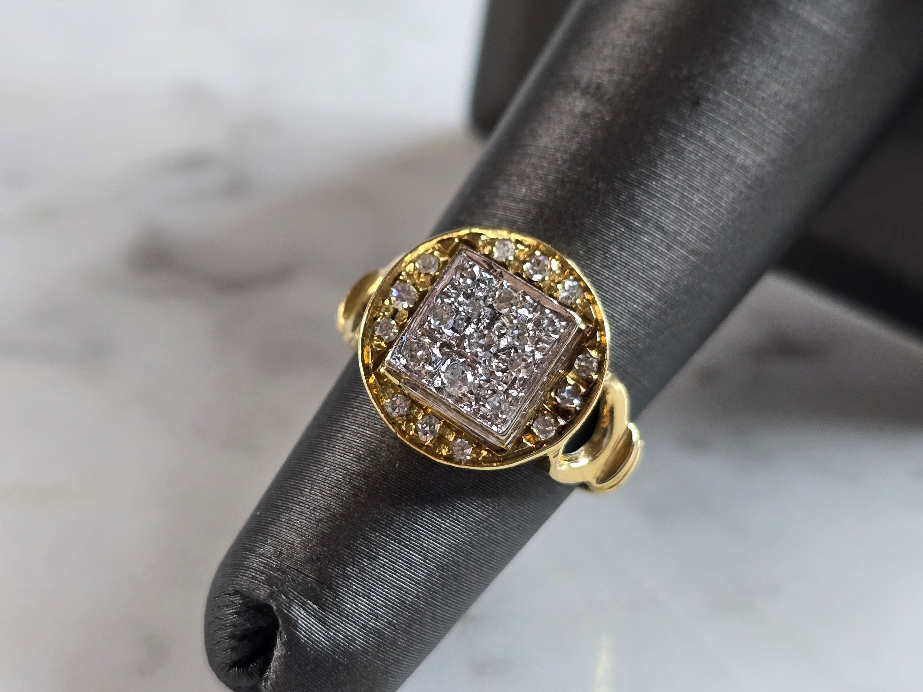 Womens Vintage Estate 18K Yellow Gold Diamond Ring 4.1g