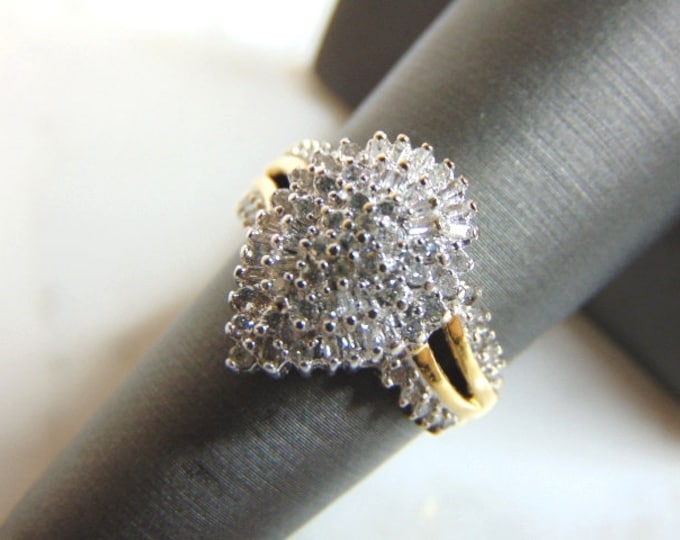 Womens Vintage Estate 10K Yellow Gold Diamond Ring 3.5g E5339