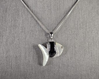 Womens Vintage Estate Sterling Silver Tropical Fish Pendant Necklace 5.6g E4898